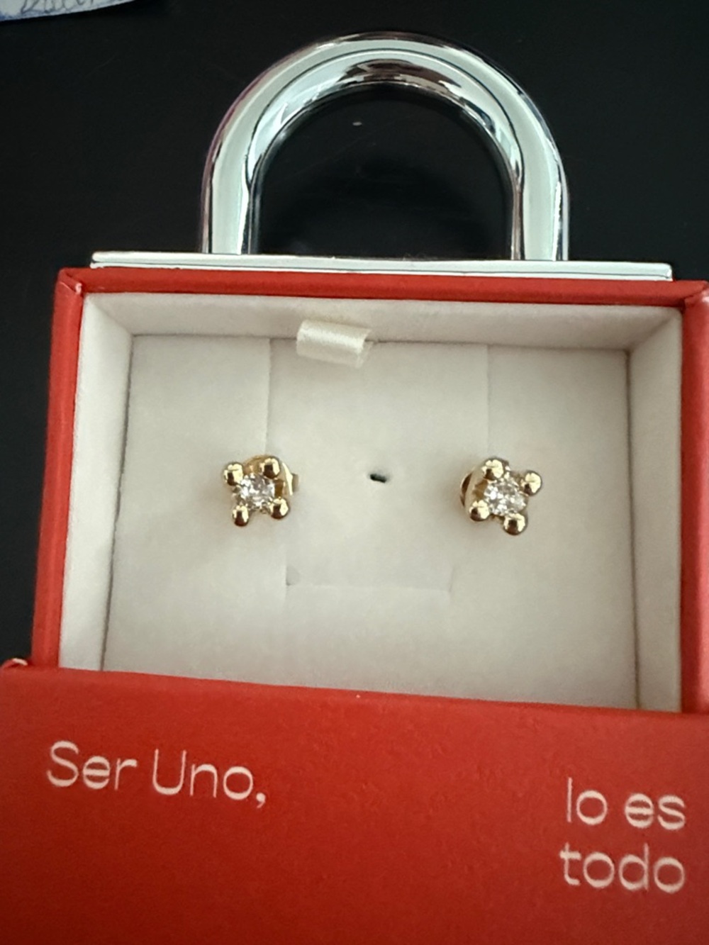 Uno de 50 Cosmos Gold Stud earrings with white cubic zirconia